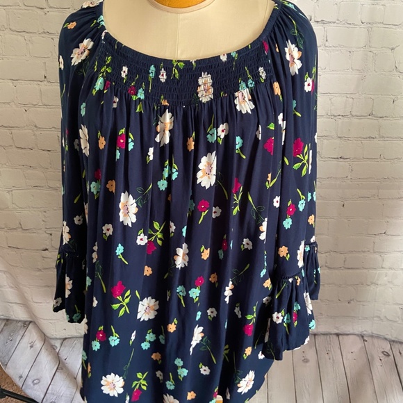 LADIES  WOMEN'S  Plus size 1X 16W/18W blue floral blouse top - Picture 2 of 7